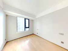 雅戈尔嵩江府洋房次新小区 中间好楼层有钥匙诚售