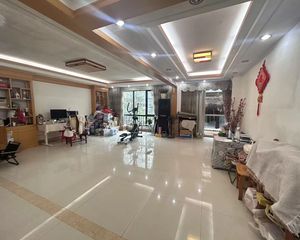 荣和大地二组团 送大阳台 全新装修未住 双天桃 看儿童公园景观