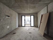 西建冠城世家 5房2厅87万