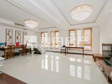 金隅山墅4室2厅精装修