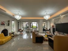 巴南区 蓝光十里蓝山 六房 580万