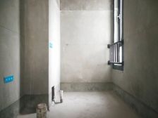 合院别墅 花园超级大 地铁站旁 光环购物 碧桂园中俊天玺