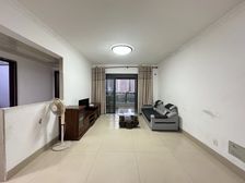 正南荣和山水绿城3室2厅精装修