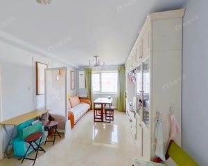 万泉稻香园西里社区新上精装修三居室