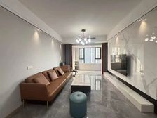 东津世纪城10区79万买116平精装大三室婚房急售急售