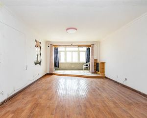 朝阳北苑+南向大三居+高层视野开阔采光充足+无遮挡+三面朝南