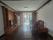 西站附近电梯中高层...南北通飞机大三房...采光好通风好