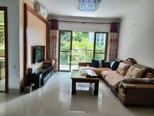 红日江景3房2厅精装修59万