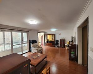 1318前后花园蓝调南向横厅不临铁路带保姆间两梯两户急售急售