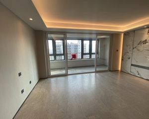 映樾府3室2厅2卫南朝向370.0万元/套出售