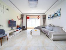 兴洛湖公园门口,紫金风景线精装三居室,一梯一户可以看房