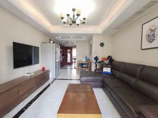 维科拉菲庄园3室2厅2卫南朝向225.0万元/套出售