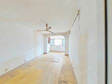 出门菜场+6/8/11号线 一梯两户中间楼层采光好+钥匙房