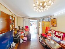 不靠马路 电梯中层 南北两房 看房随时