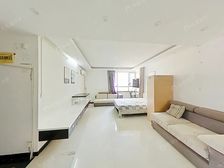 徐家汇闹中取静 看房有钥匙 业主诚意出售 可谈可签