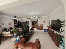 正南正弘愉心苑4室2厅精装修