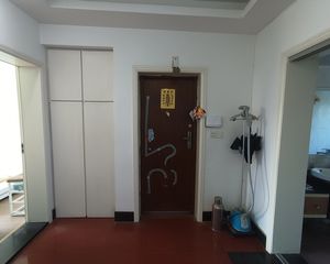 南苑小区2室1厅1卫南朝向72.0万元/套出售