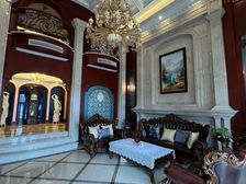 新上 保利豪装独栋 装修800万 带地暖 装修9成新 带电梯