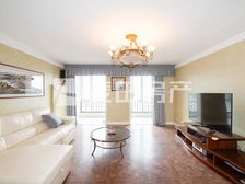 3室2厅鲁艺上河村一区