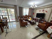 新城水云间联排(别墅) 停车方便 南北通透 豪华设计房东直卖