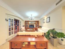 此房 户型好 采光佳 精装保养好 交通方便