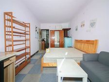 一房,朝南,明厨,带阳台,视野开阔,非顶楼。