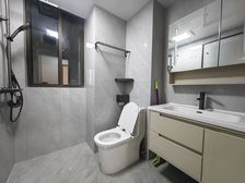 精装两房,送设施,拎包即住,总价低!