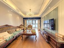 龙湖天琅,好楼层,东首,三房朝南,南北通风,诚售