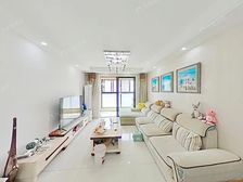 双湾花园 中上层 98平 三房 自住装修保养如新 全天采光