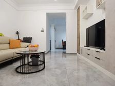 渝中区和泓江山国际两居室住房,业主诚心出售。