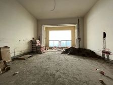 渝中区 协信公馆 三房 360万