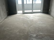新兴岚湾小区3室2厅2卫南朝向125.0万元/套出售
