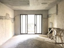 单价八千,玖珑湖大四房!地板价!急出!四小十四中稳妥 随时看