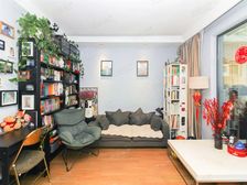 新上房源,精装修,中间楼层中间位置,业主买好新房诚意出售!