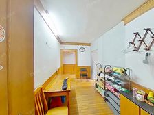 静安新城 中间楼层精装修2室,户型方正,采光通透