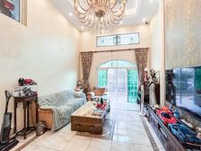 近商圈,繁华地段,得房率高,房型正气