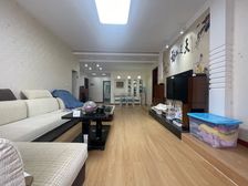 渝中小洋楼!(大坪单价几千)真实在售,超大三房,三轻轨环绕