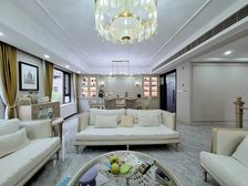 协信星麓原悦郡 精装3跃4带花园 215万