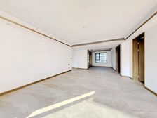 春风景里 4室2厅 南