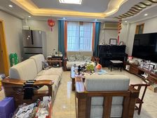 锦华庭4室2厅2卫南朝向268.0万元/套出售