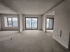 崇文花园 4室2厅 南