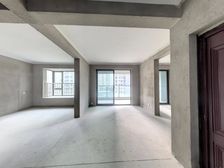 九龙湖天花板小区 全新毛坯 三房两卫 可实地看房