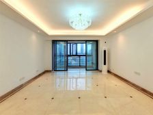 中海璟晖华庭 4 房 194 方 繁华地段 交通便利