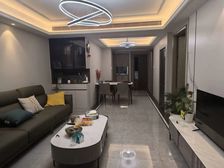 滨江新希望滨辰府3室2厅2卫南朝向236.0万元/套出售