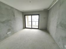 御官山简装三房,碧桂园物业,次新小区,配套齐全