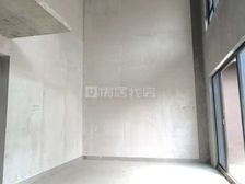 中南春风南岸 4室 电梯房 毛坯 143平 看房方便 有钥匙