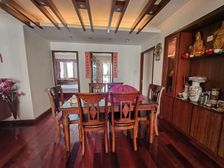 雅戈尔东湖花园一期3室2厅2卫南朝向238.0万元/套出售