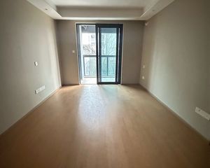 云潮中心3室2厅2卫南朝向200.0万元/套出售