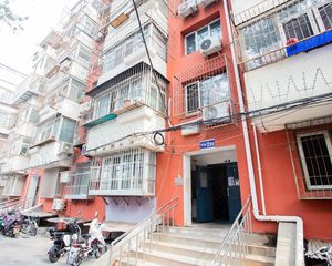 甘家口小区 南北通透两居室 明厨明卫