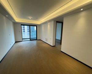 次新房 有电梯 精装修 未来地铁 老街